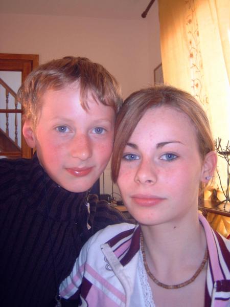 moi et ma soeur!!!